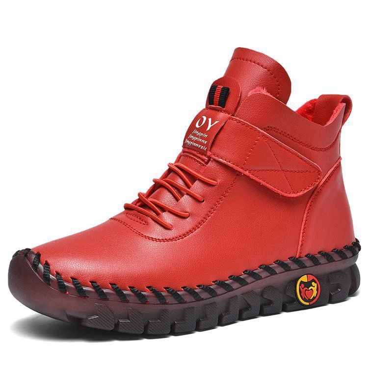 Men's ankle-height casual leather imitation boots with Velcro fastener, padded comfort insole, and profiled rubber outsole Mune Fashion