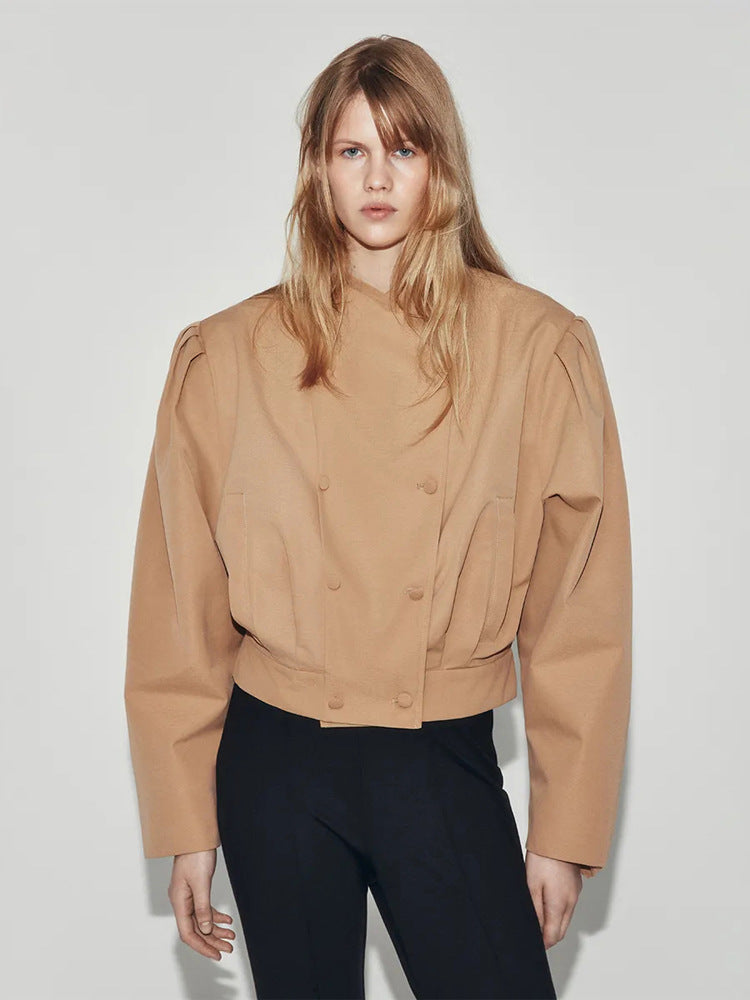 Women's short jacket in a boxy cropped cut with double button placket and structured shoulder pleats Mune Fashion