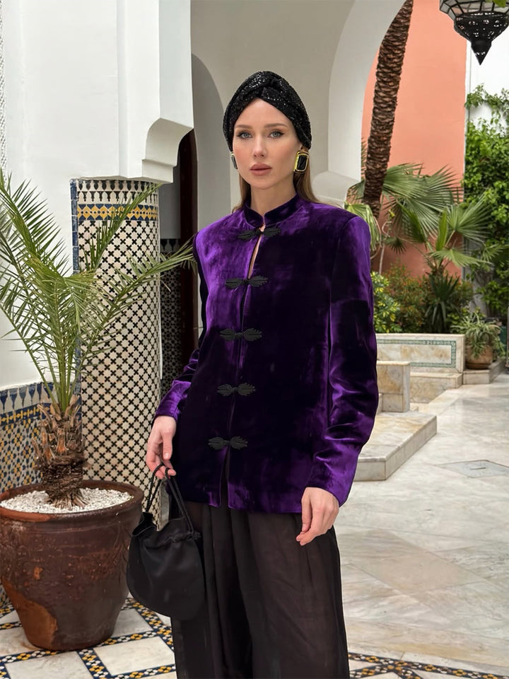Women’s velvet jacket with Mandarin collar and decorative knot fastenings Mune Fashion