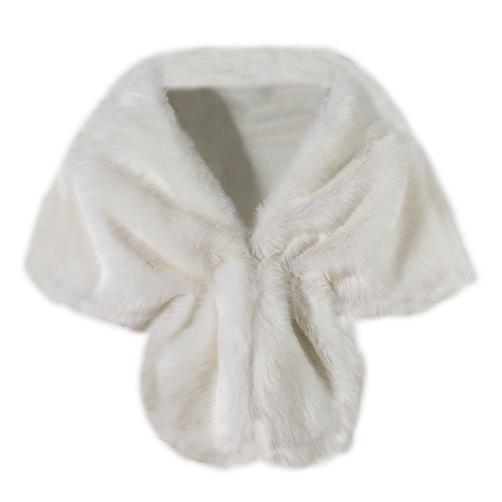Women's elegant faux fur shoulder stole in capelet cut Mune Fashion