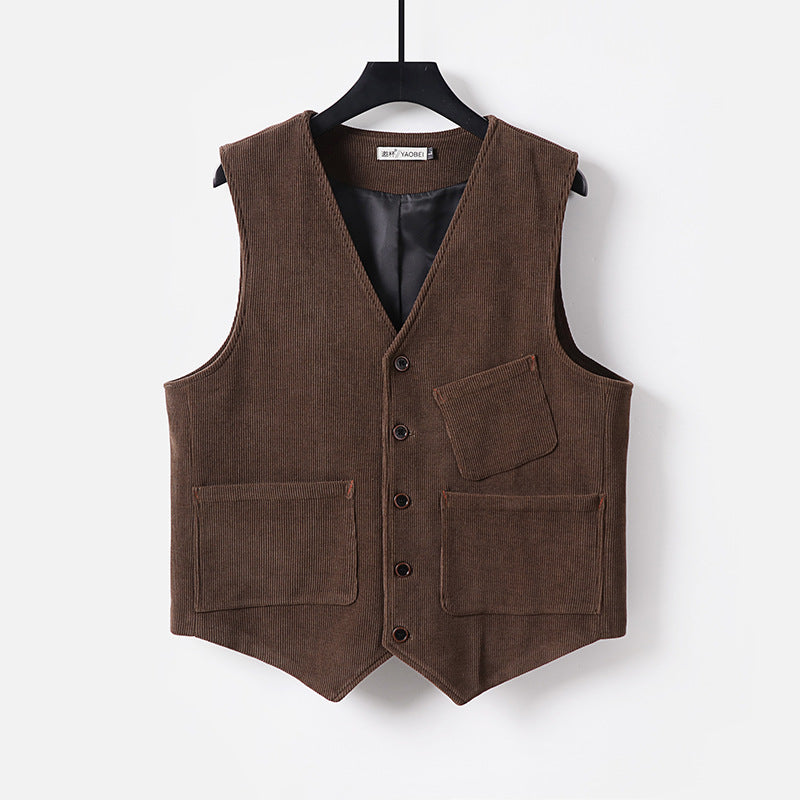 Men's cord waistcoat with V-neck, lightly padded and with patch pockets Mune Fashion