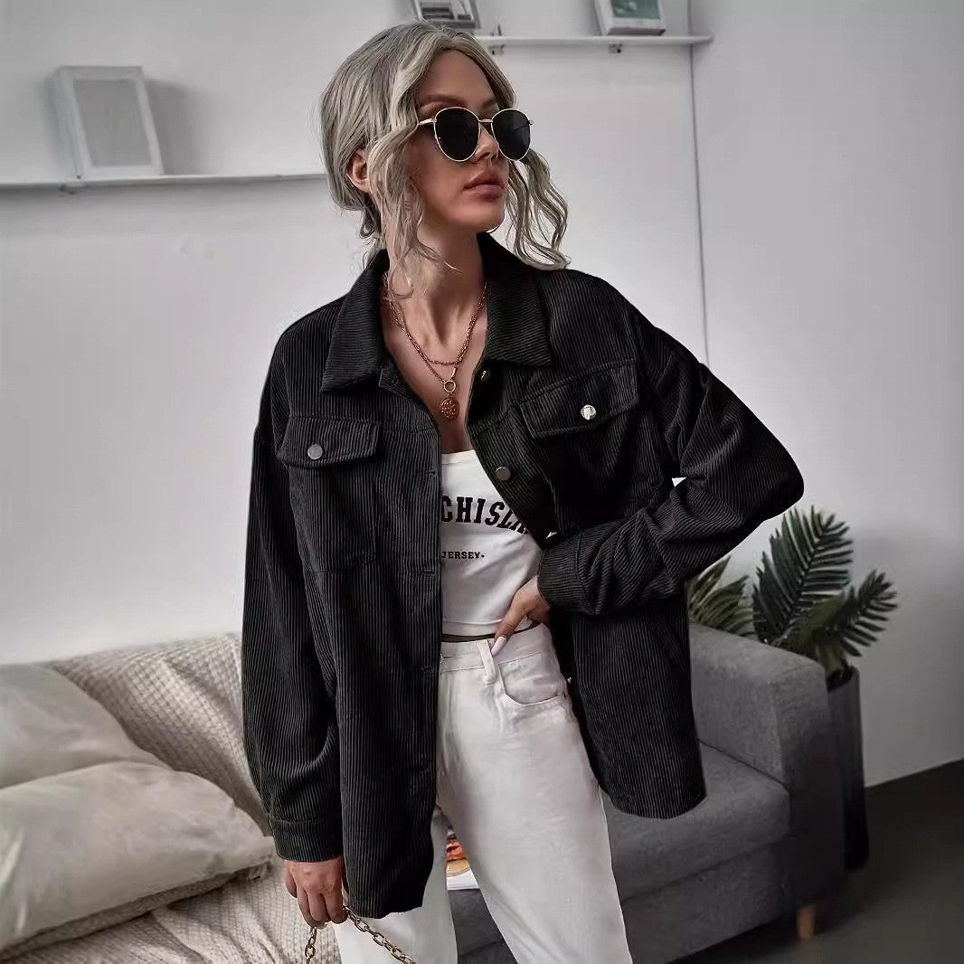 Women's cord overshirt with patch pockets and oversized cut Mune Fashion