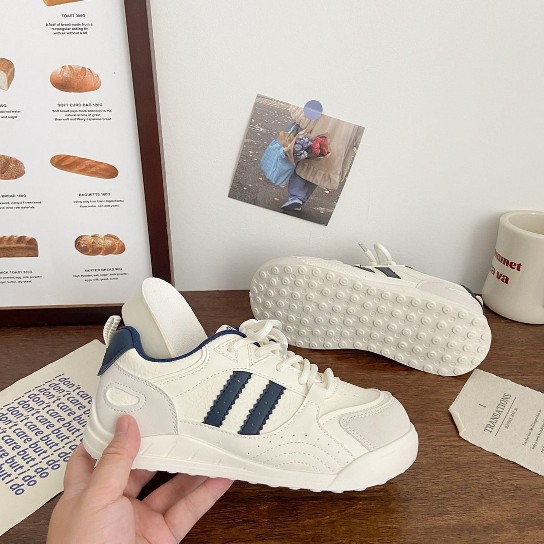 Women's sporty sneakers with breathable sole and fashionable upper material Mune Fashion