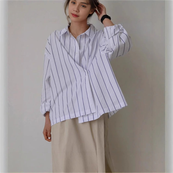 Women's oversized boxy shirt blouse made of linen-cotton blend with vertical pinstripe look and casual silhouette Mune Fashion
