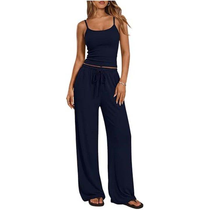 Women's loungewear set made of soft viscose blend with spaghetti strap top and wide jersey pants Mune Fashion