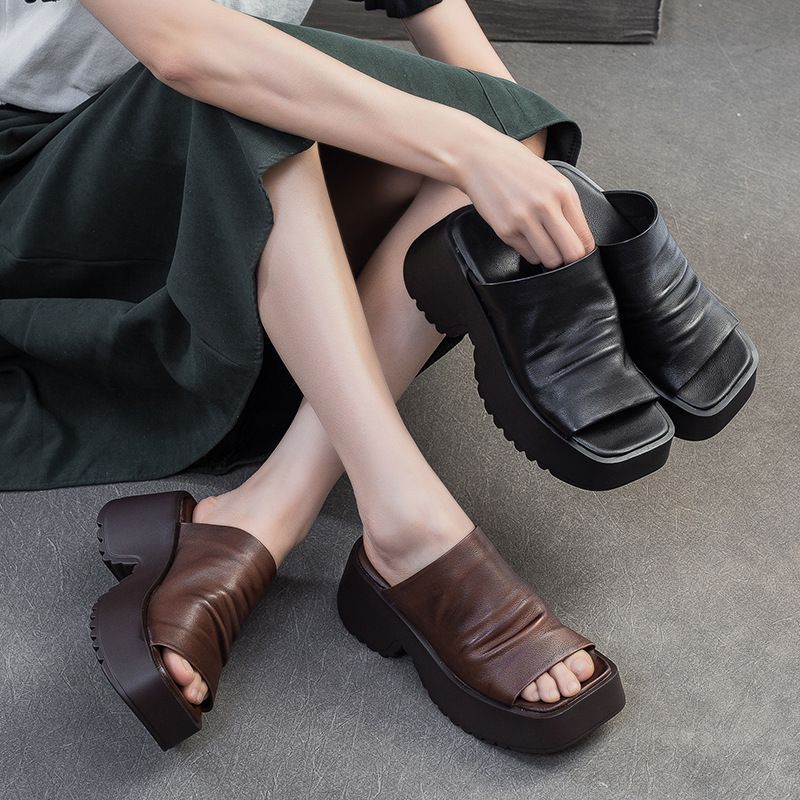 Women's Padded Platform Slides with Sculpted Profile Sole and Gathered Leather Upper Mune Fashion