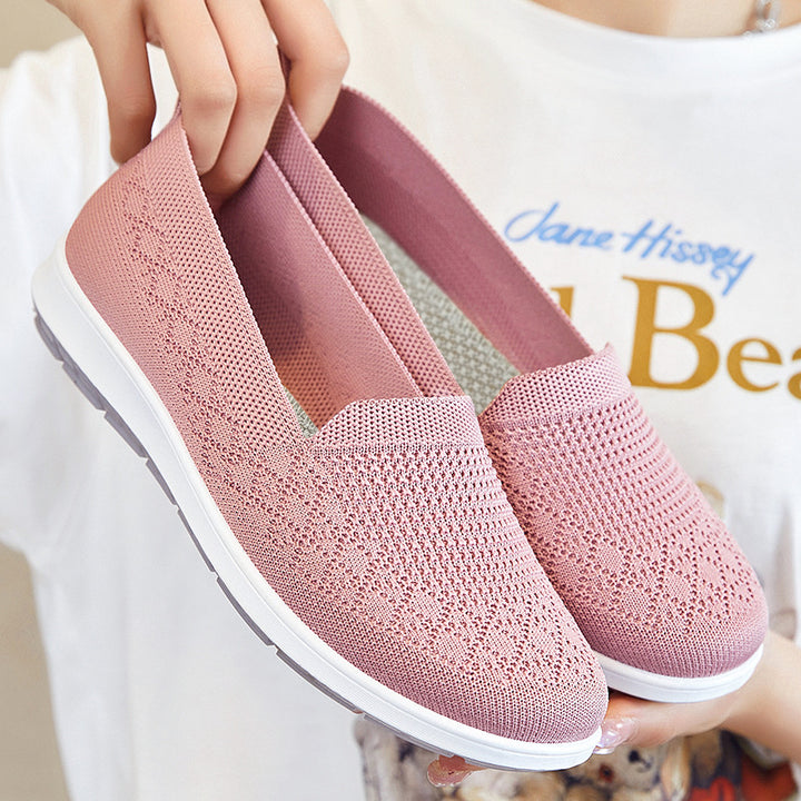 Women's seamless knitted slip-on with elastic entry and cushioning EVA outsole Mune Fashion