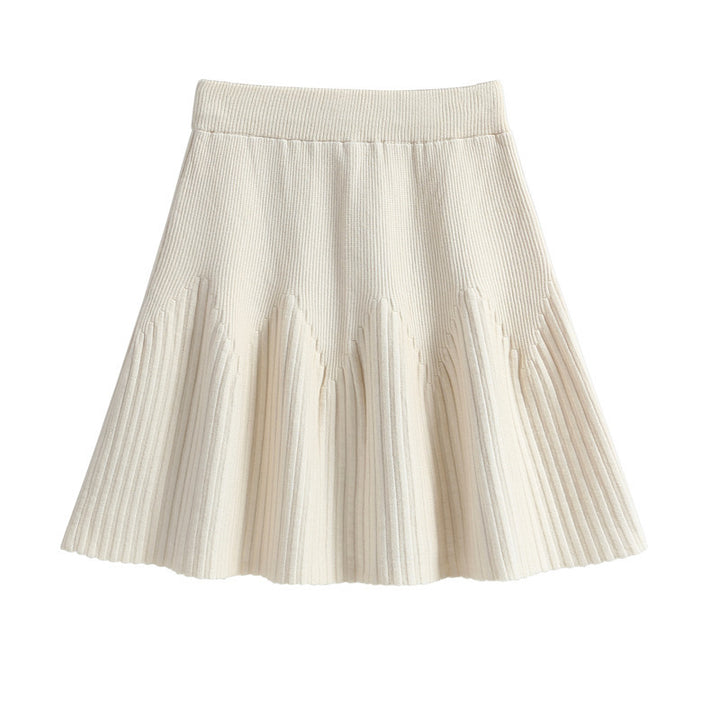 Ladies Pleated Skirt with Soft Material and Elegant Wave Pattern Mune Fashion