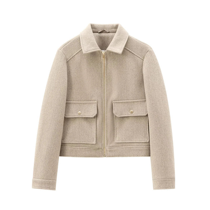 Women's short jacket in velour look with flap patch pockets and full-length zipper Mune Fashion
