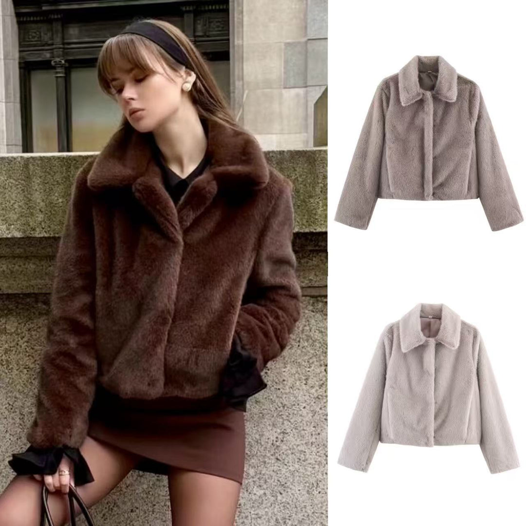 Women's short-cut vegan faux fur jacket with wide lapel collar and concealed snap-button placket Mune Fashion