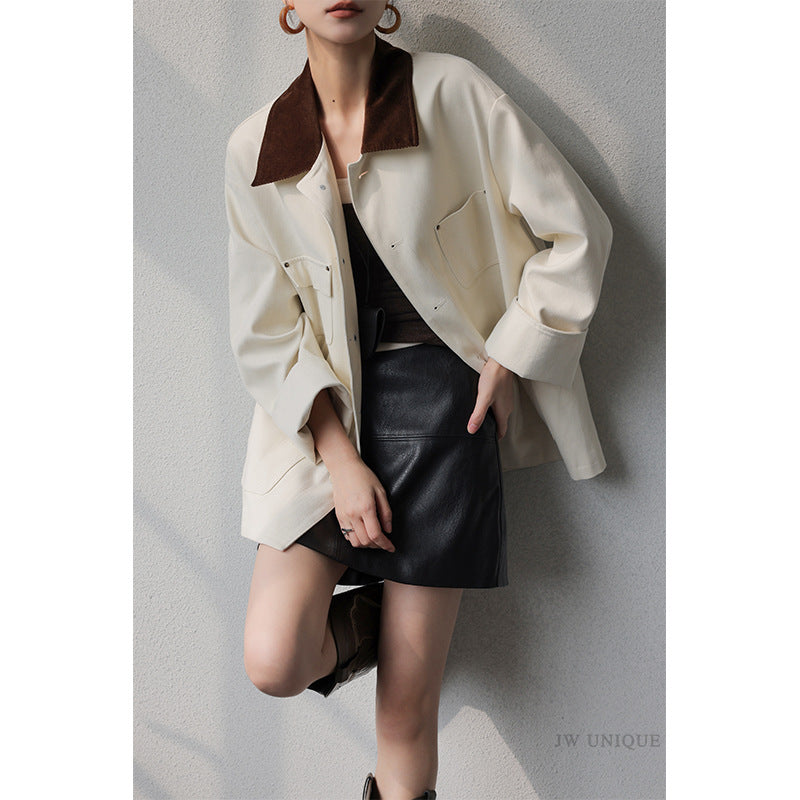 Women's transitional jacket with modern design Mune Fashion