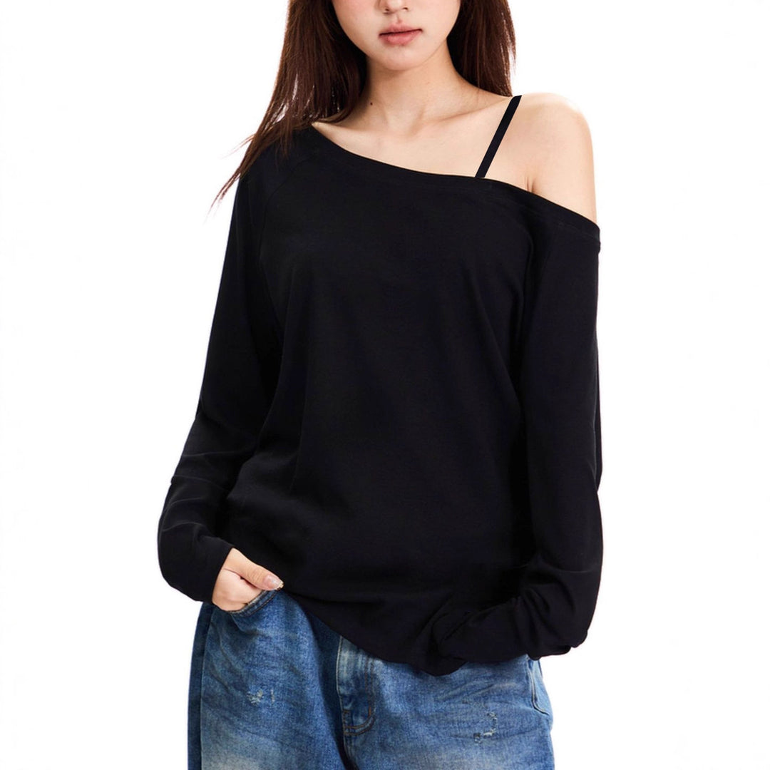 Women's asymmetric off-shoulder long-sleeve shirt made of cotton stretch with a casual oversized cut Mune Fashion