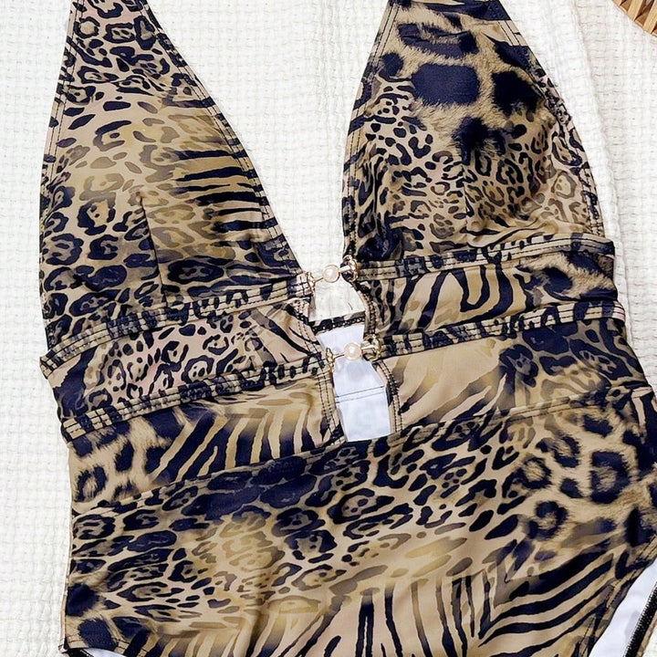 Women's One-Piece Swimsuit with Deep V-Neck and Fashionable Animal Print Mune Fashion