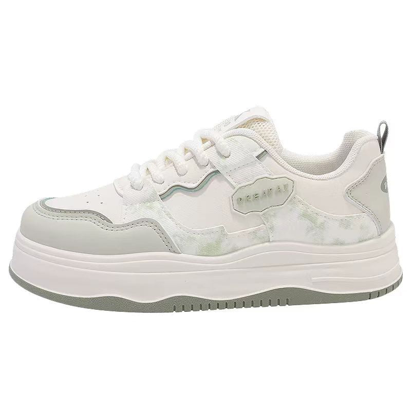 Women's Voluminous Platform Sneakers in Retro City Style with Subtle Marbling and Cushioned Wedge Sole Mune Fashion