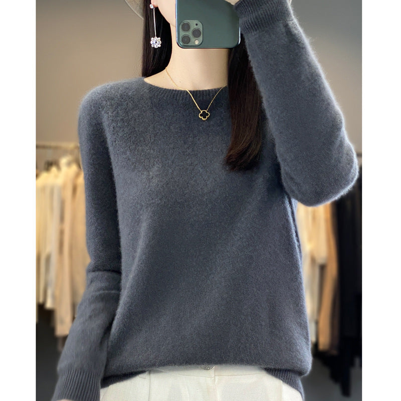 Women Cozy Midweight Round Neck Sweater made of Angora Blend with fine pile and narrow cuff Mune Fashion