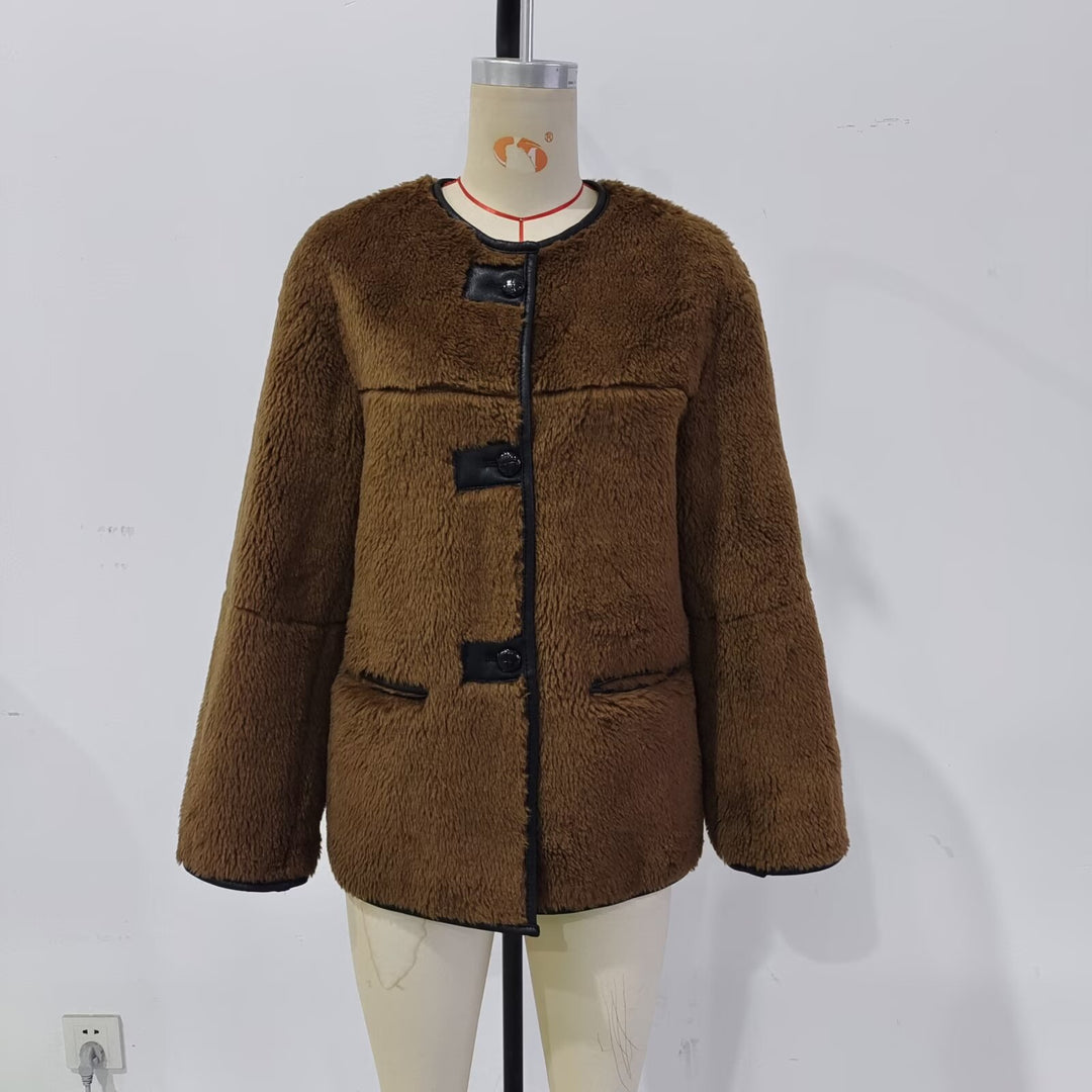 Women nan shorter stylish teddy coat with round neckline, contrasting piping and patch pockets Mune Fashion