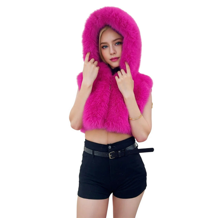 Women's Short Hooded Vest made of High-Pile Faux Fur with Voluminous Long Hair Collar Mune Fashion