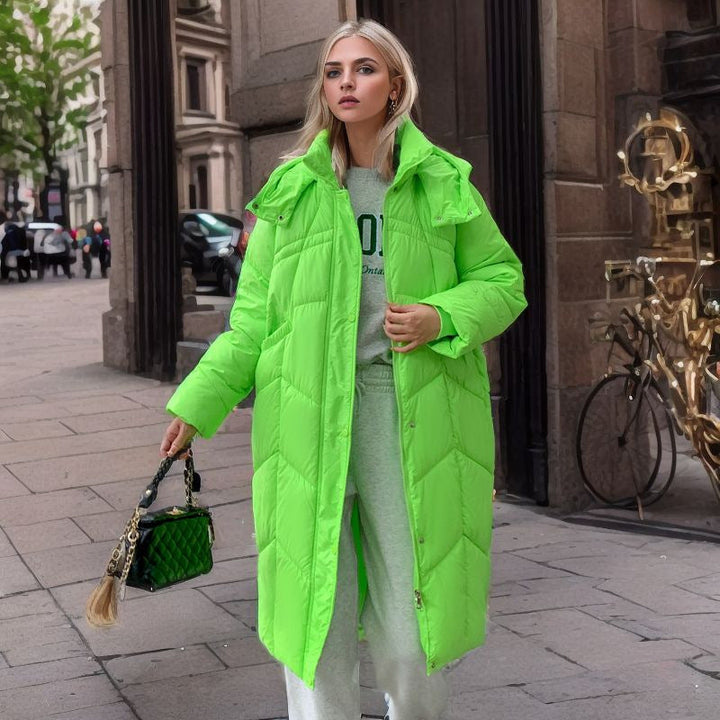Women's Long Insulated Puffer Jacket with Voluminous Cut and Practical Side Pockets Mune