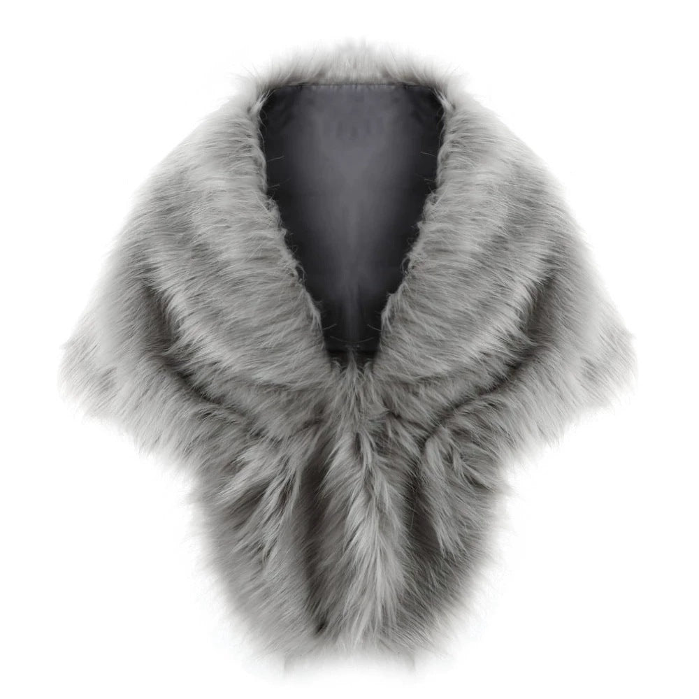 Women's elegant faux fur shoulder stole in capelet cut Mune Fashion