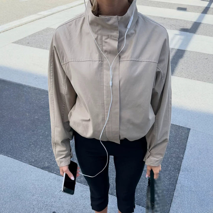 Women's Lightweight Cropped Utility Jacket with Stand-Up Collar, Concealed Button Placket and Elastic Hem Mune Fashion