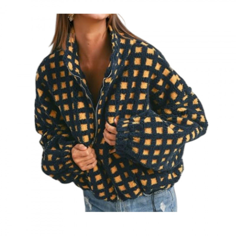 Ladies short-cut Sherpa fleece jacket with geometric pattern and drawstring Mune Fashion