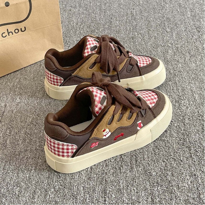 Women Trendy Casual Sneaker with Cozy Lining and Unique Checkered Pattern Mune Fashion