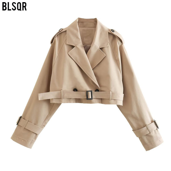 Ladies short trench jacket with epaulettes, waist belt and adjustable cuffs Mune Fashion
