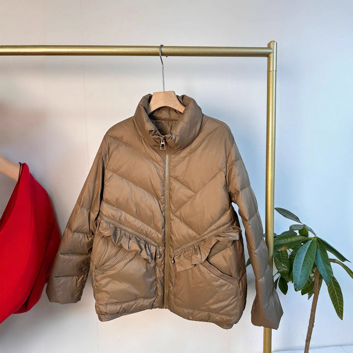 Women's quilted parka with stand-up collar, tailored ruffle detail and thermal insulation Mune Fashion
