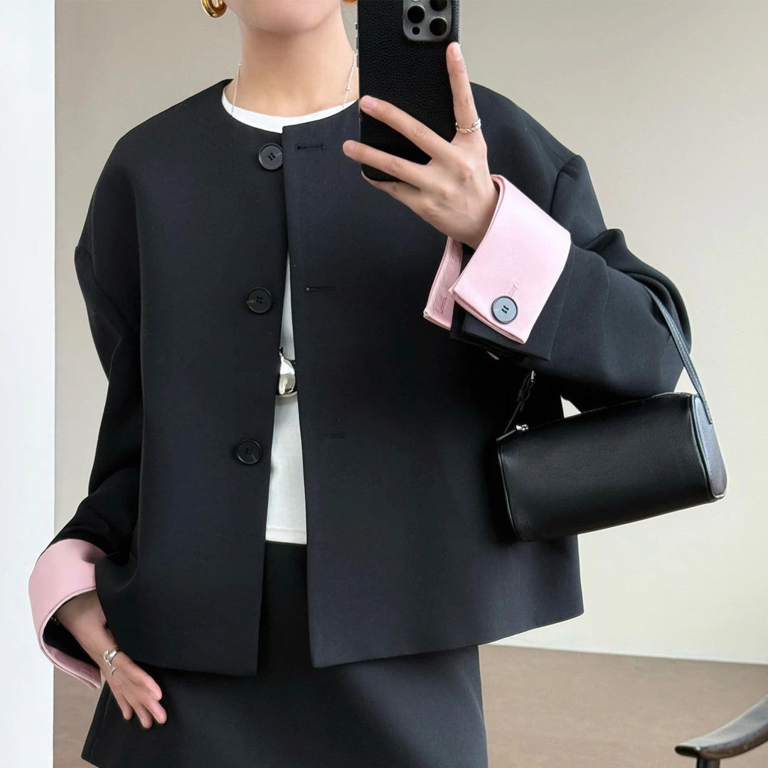 Women's fashionable and elegant jacket with contrasting sleeves Mune Fashion