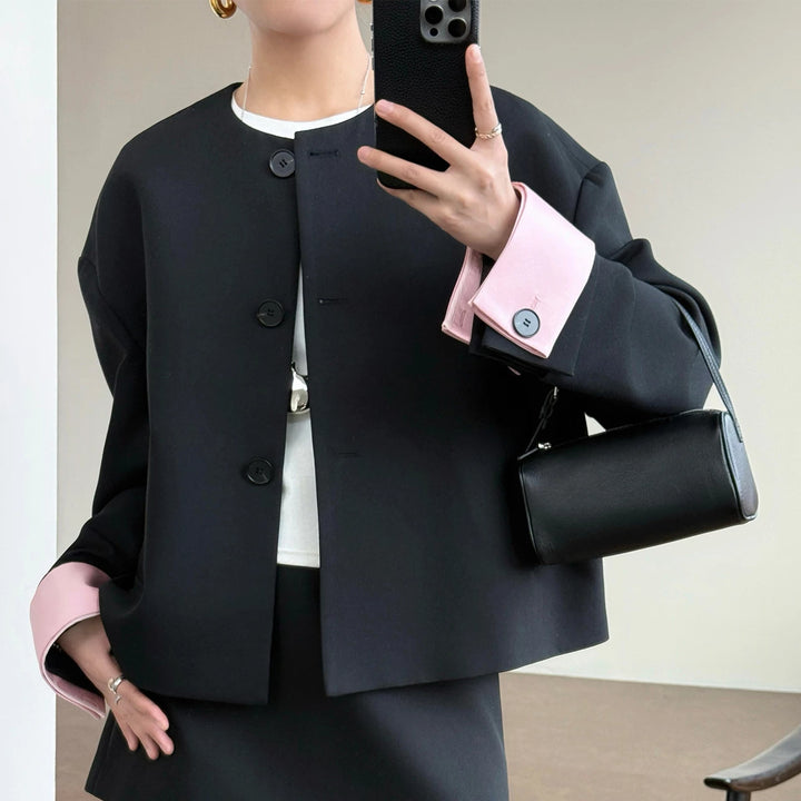 Women's fashionable and elegant jacket with contrasting sleeves Mune Fashion