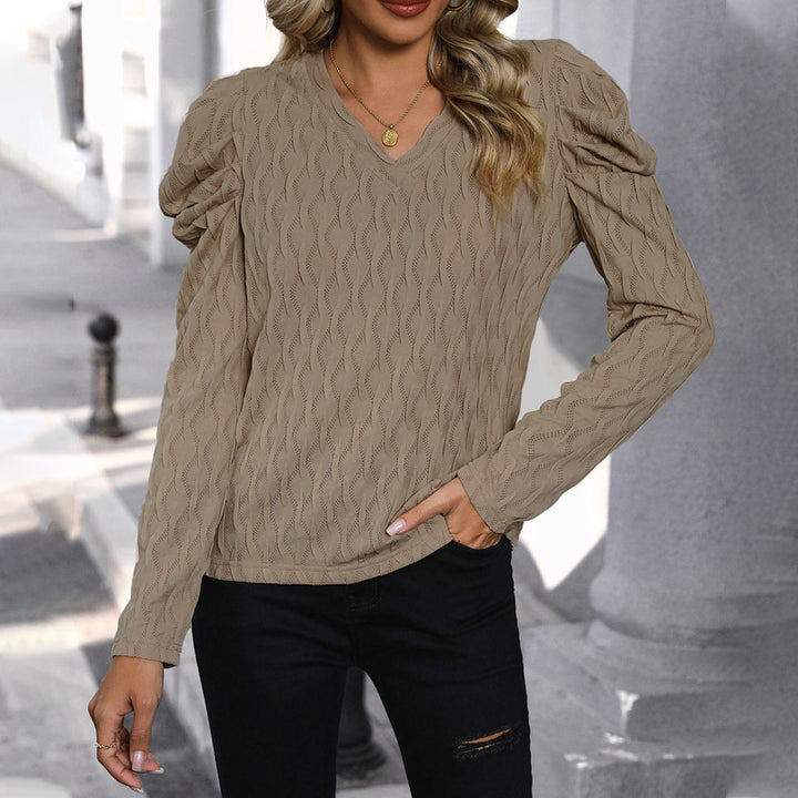 Women's fine knit sweater with V-neck and gathered balloon sleeves Mune Fashion