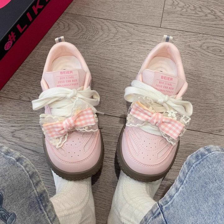Women's sneakers with fashionable bow design and breathable sole Mune Fashion