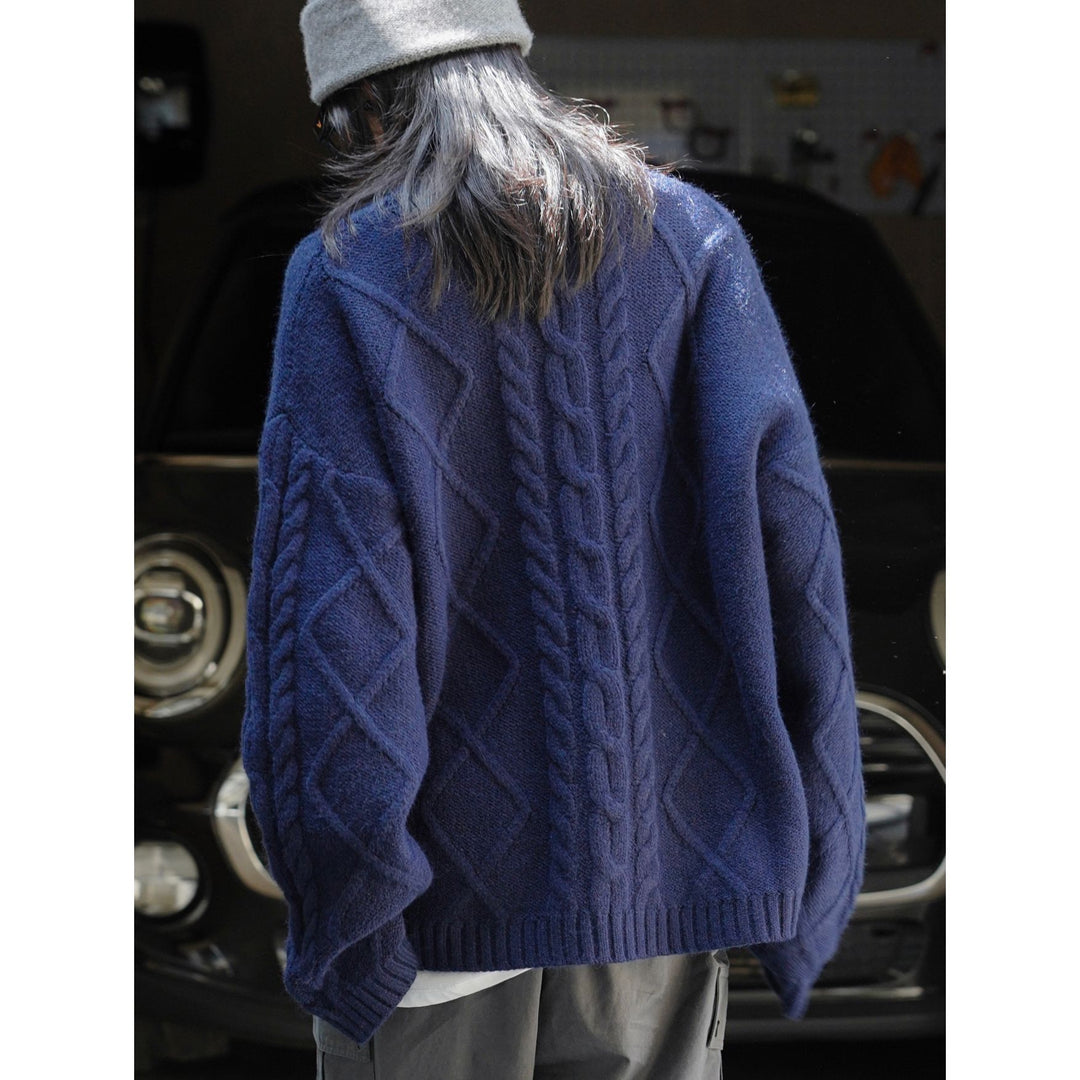 Women's Oversized Chunky Knit Sweater with Distinctive Cable Pattern and Ribbed Cuffs Mune Fashion