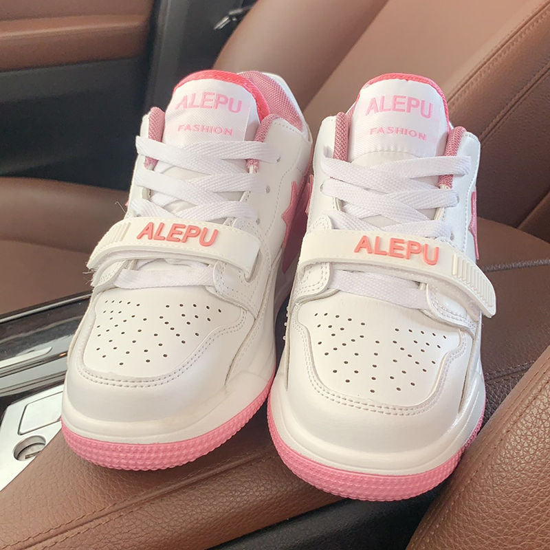 Ladies sporty sneakers with adjustable Velcro and soft cushioning Mune Fashion