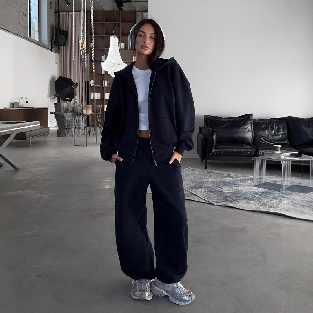 Women's Casual Zip Lounge Set with Oversized Hoodie and Tailored Relax Jogging Pants Mune Fashion
