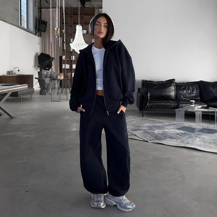 Women's Casual Zip Lounge Set with Oversized Hoodie and Tailored Relax Jogging Pants Mune Fashion