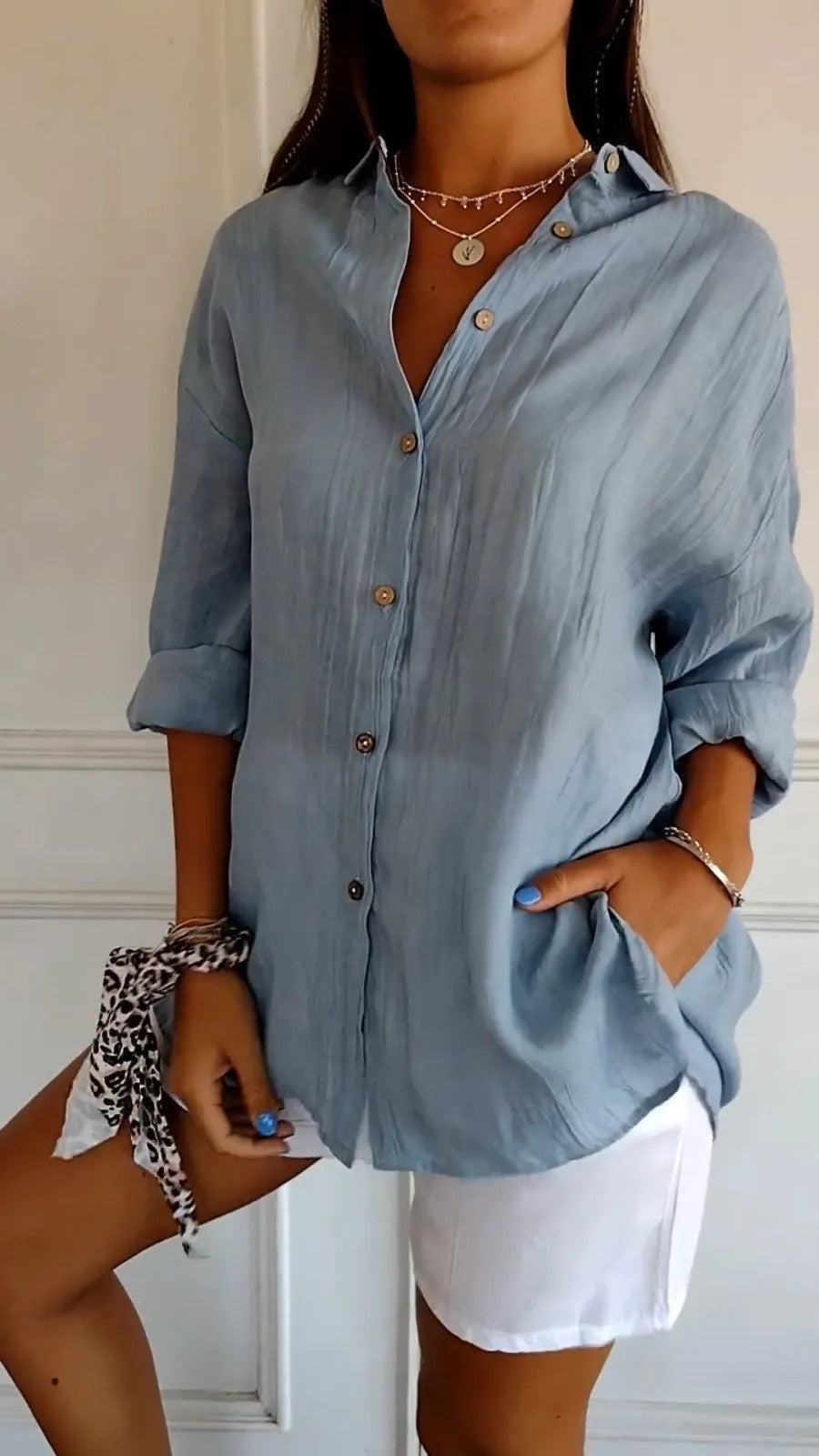 Women's Loose Crinkle Shirt with Pockets and Rolled-Up Sleeves Mune Fashion