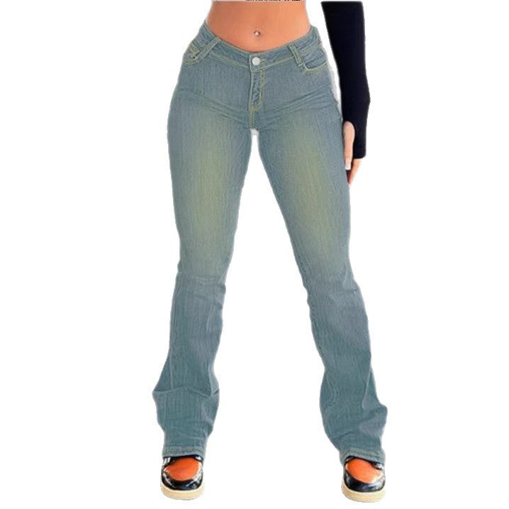 Ladies low-rise sculpting bootcut jeans with V-seam and slight stretch Mune Fashion
