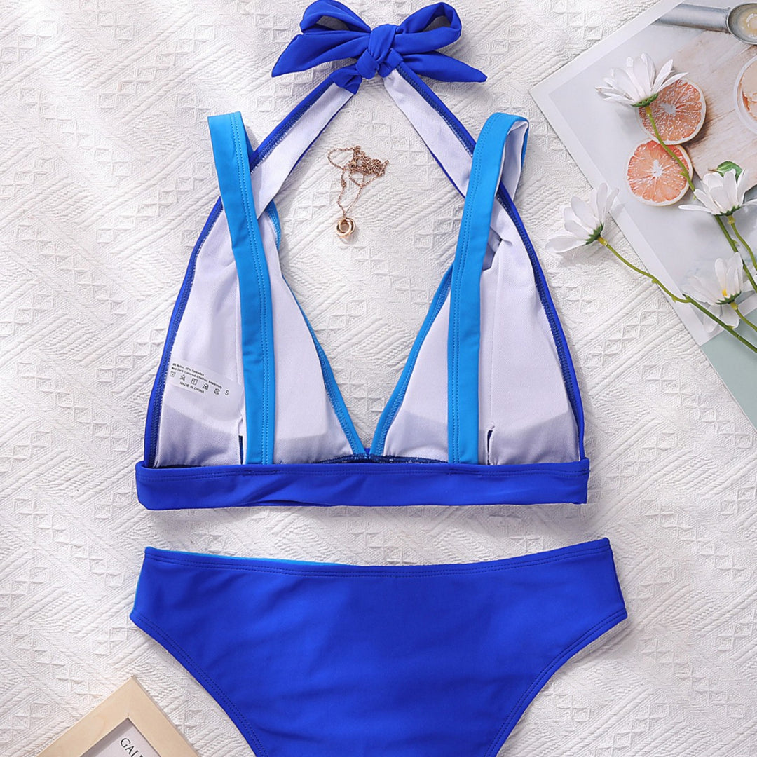 Women's sporty bikini cut with deep neckline Mune Fashion