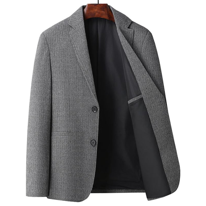 Men Half-lined Structured Blazer with fine Pinstripe Look and Two-button Silhouette Mune Fashion