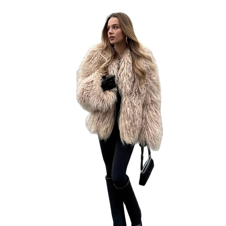 Women's short jacket made of voluminous lambskin imitation with curly structure Mune Fashion