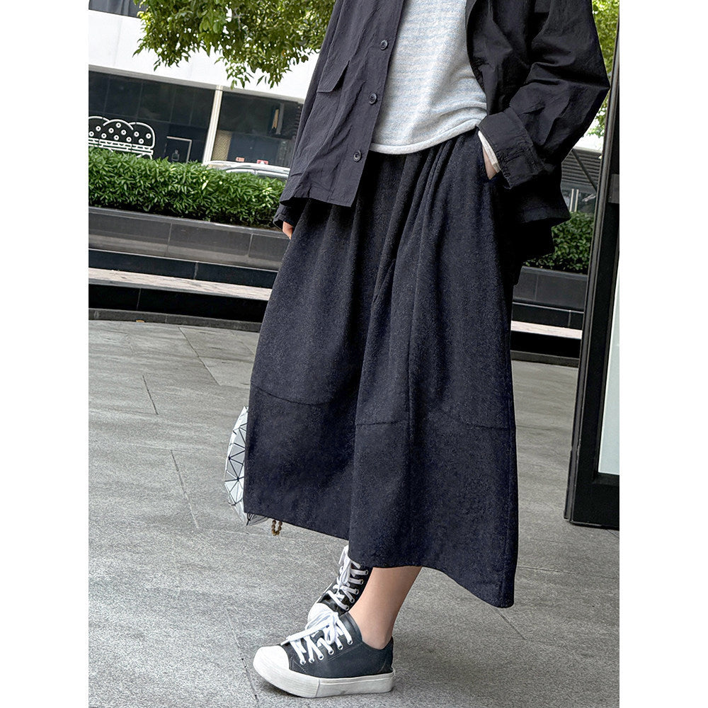 Women Elegant Midi Skirt with Casual Cut Mune Fashion