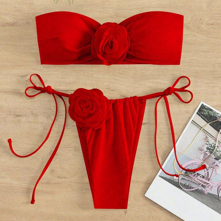 Women's bandeau bikini with decorative floral appliqués Mune Fashion
