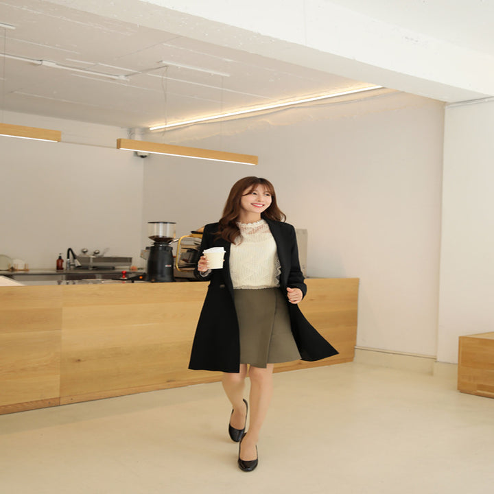 Women's Knee-Length Single-Breasted Wool Blend Long Coat in Minimalist Tailoring Mune Fashion