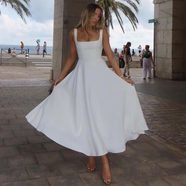 Maxi dress A-line with square neckline