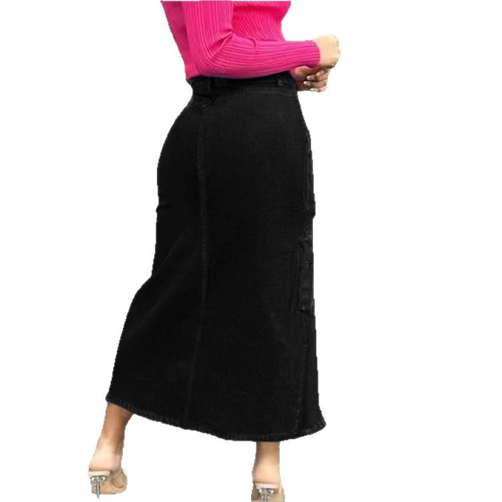 Women's cargo jeans midi skirt with front slit and patch cargo pockets Mune Fashion