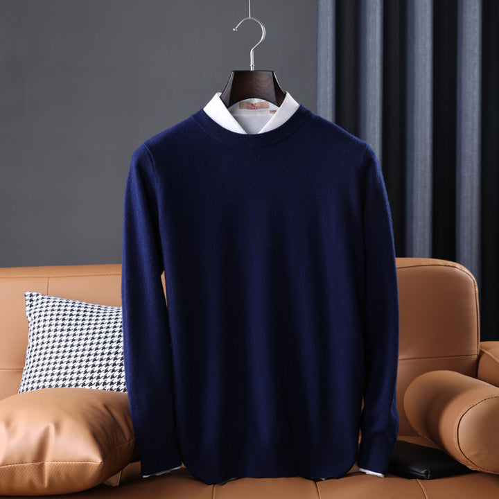 Men's Slim Fit Round Neck Sweater made of fine Cashmere Blend with subtle Rib Edge
