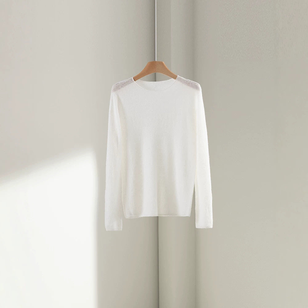 Women's fine round neck sweater made of soft fine knit with straight cut Mune Fashion