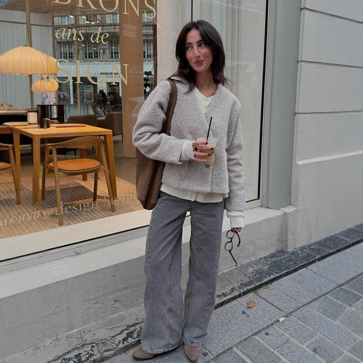 Women Short Teddy Jacket with Double Button Closure and V-Neck Mune Fashion