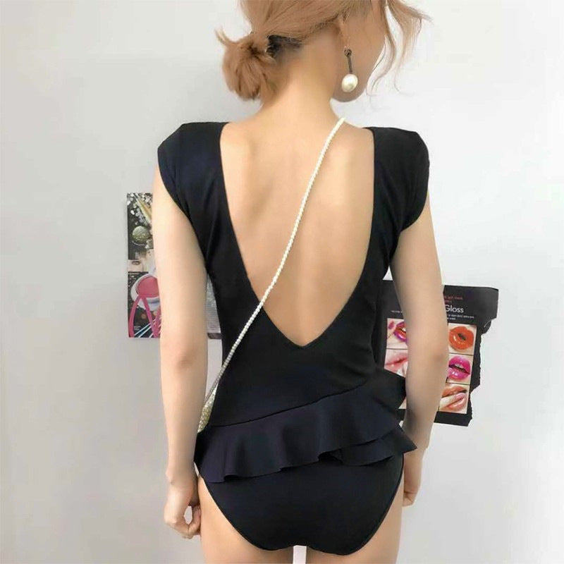 Women's One-Piece Swimsuit with Voluminous Ruffle Hem Mune Fashion